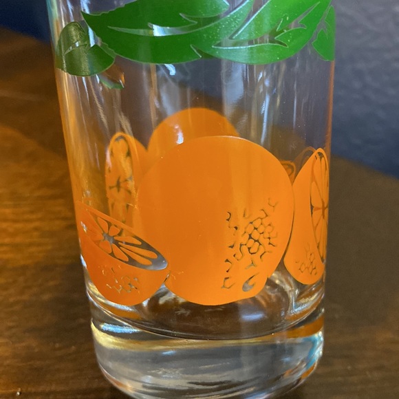 {SOLD NOT AVAILABLE} Vintage anchor hocking orange juice cups - Picture 4 of 5